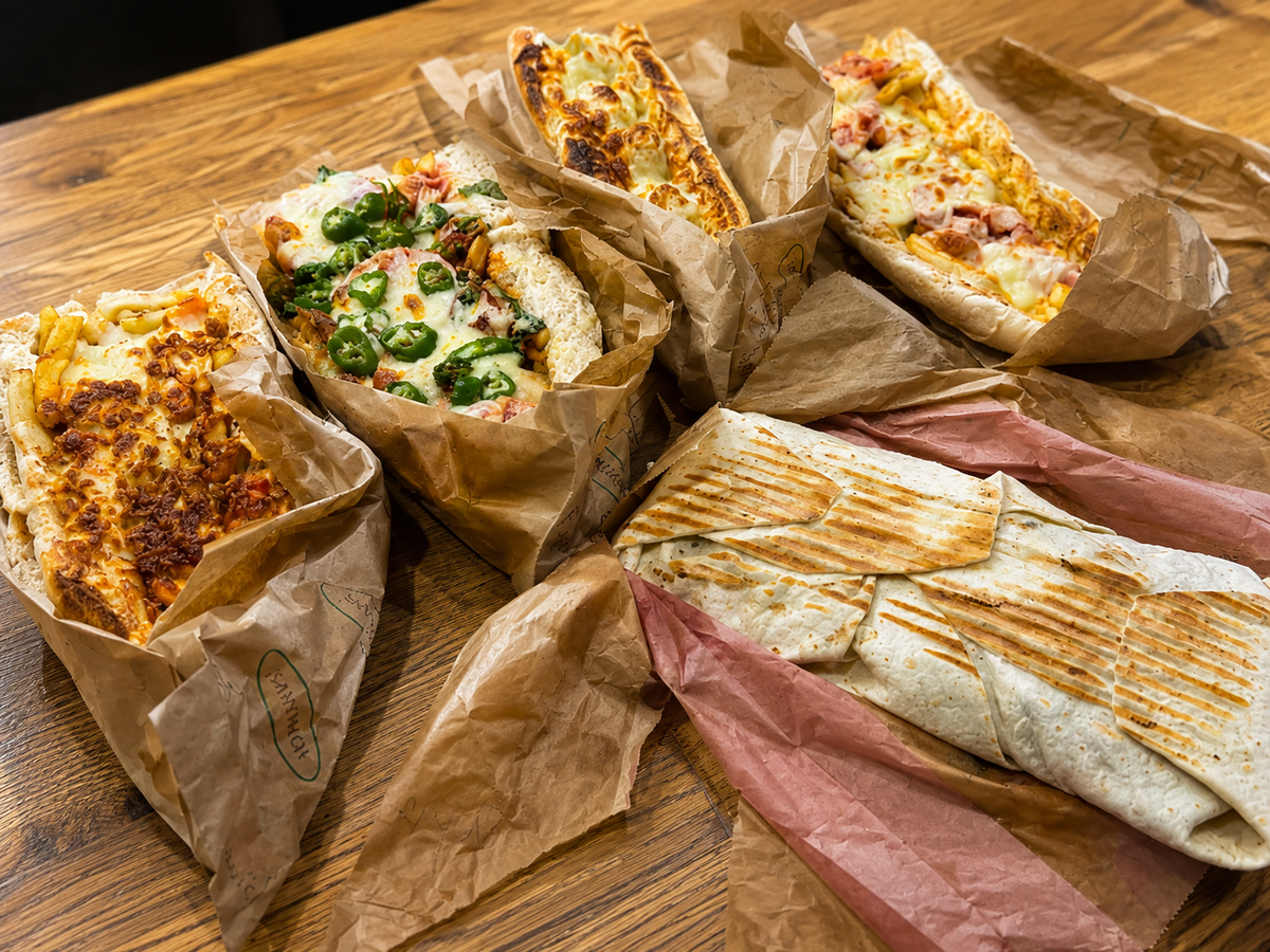 Assortiment de sandwichs gratinés et wraps chez My Food City